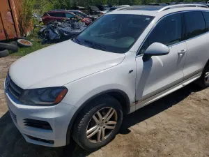 Volkswagen Touareg 3.6L 6 2014