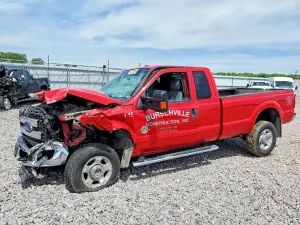 Ford F-350 6.7L 8 2015