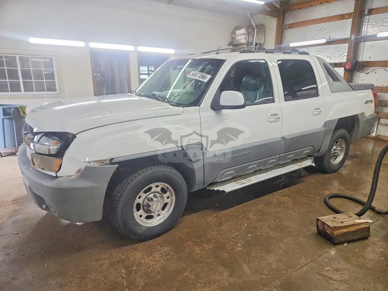 Chevrolet Avalanche 8.1L 8 2002