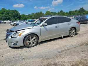 Nissan Altima 2.5L 4 2015