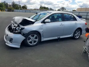 Toyota Corolla 1.8L 4 2013