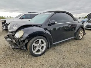 Volkswagen Beetle 2.5L 5 2010