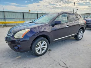Nissan Rogue 2.5L 4 2012