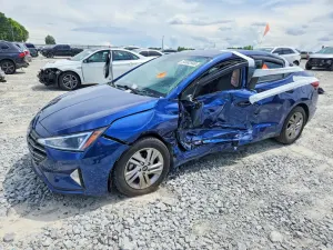 Hyundai Elantra 2.0L 4 2019