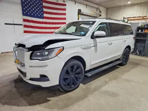 Lincoln Navigator 3.5L 6 2023