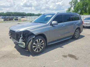 Mercedes-Benz GL 3.0L 6 2015