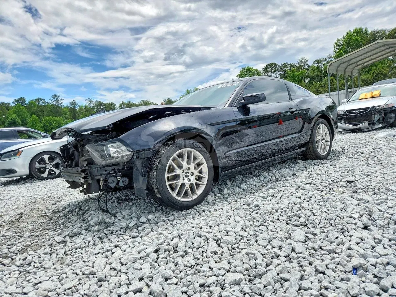 Ford Mustang 3.7L 6 2013