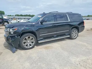 Chevrolet Suburban 5.3L 8 2016