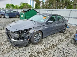 Nissan Altima 2.5L 4 2025