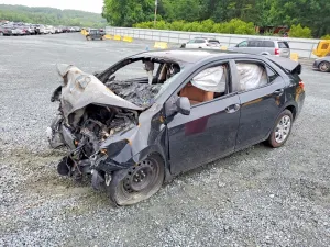Toyota Corolla 1.8L 4 2015