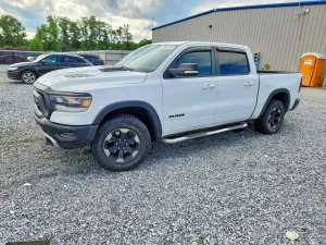 RAM 1500 5.7L 8 2019