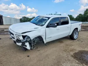 RAM 1500 5.7L 8 2019