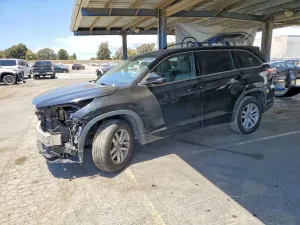Toyota Highlander 3.5L 6 2016