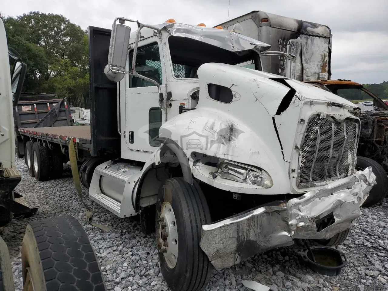 Peterbilt 330/337/348 8.9L 6 2017
