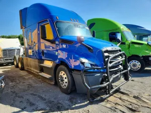 Freightliner Cascadia 12.8L 6 2020