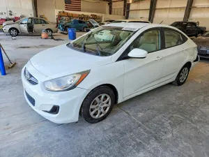 Hyundai Accent 1.6L 4 2013