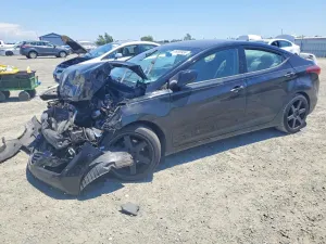 Hyundai Elantra 1.8L 4 2015