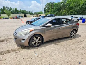 Hyundai Elantra 1.8L 4 2013