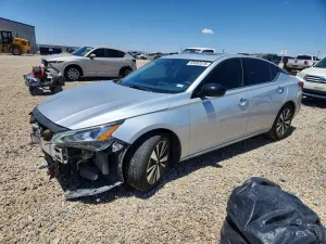 Nissan Altima 2.5L 4 2019