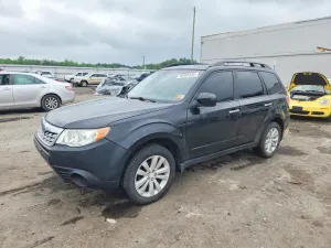 Subaru Forester 2.5L 4 2012