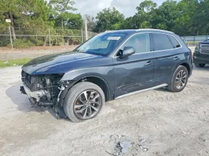 Audi Q5 2.0L 4 2021