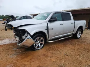 RAM 1500 5.7L 8 2014
