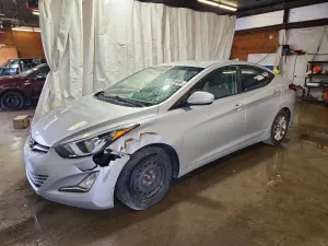 Hyundai Elantra 1.8L 4 2015