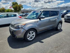 Kia Soul 2.0L 4 2016