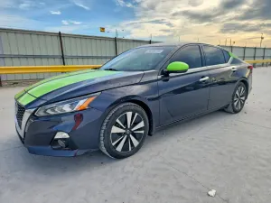 Nissan Altima 2.5L 4 2019