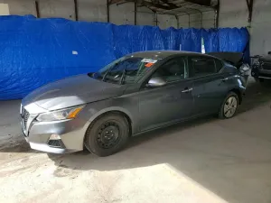 Nissan Altima 2020