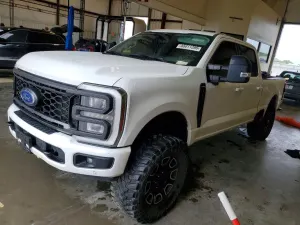 Ford F-250 6.7L 8 2024