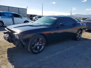 Dodge Challenger 5.7L 8 2014