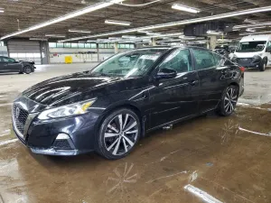 Nissan Altima 2.5L 4 2021