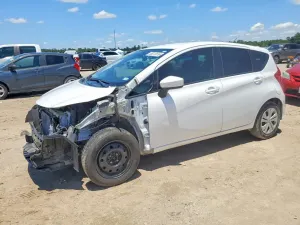 Nissan Versa 1.6L 4 2017