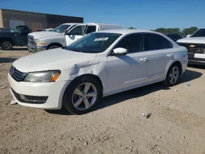 Volkswagen Passat 1.8L 4 2015