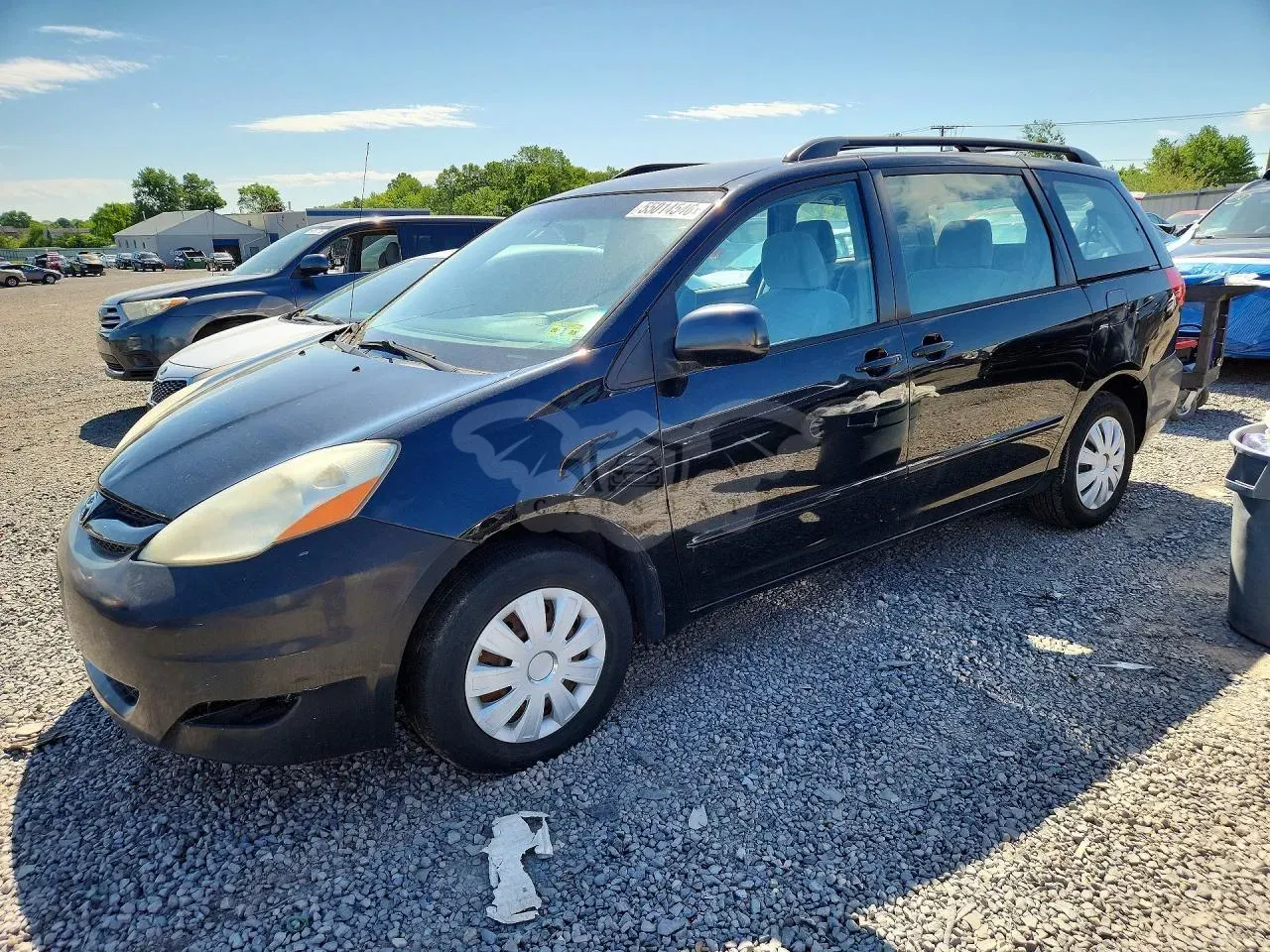 Toyota Sienna 3.5L 6 2010