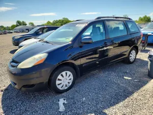 Toyota Sienna 3.5L 6 2010