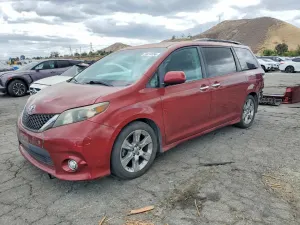 Toyota Sienna 3.5L 6 2013
