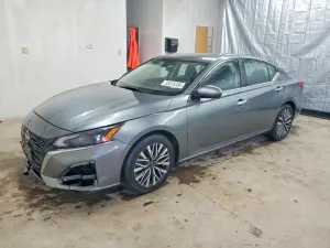 Nissan Altima 2.5L 4 2023
