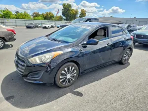 Hyundai Elantra 2.0L 4 2016
