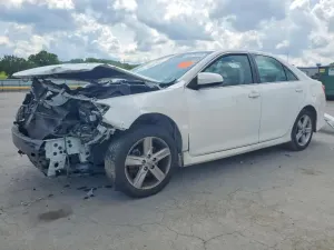 Toyota Camry 2.5L 4 2013
