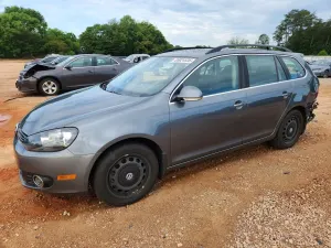 Volkswagen Jetta 2.0L 4 2013