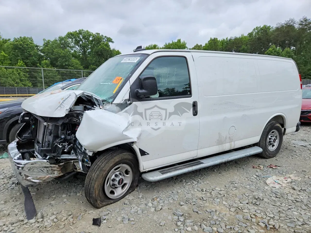GMC Savana 4.3L 6 2025