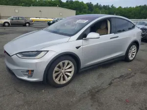 Tesla Model X 2017