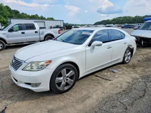 Lexus LS 4.6L 8 2011