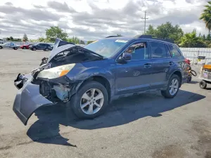 Subaru Outback 2.5L 4 2013