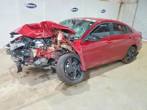 Hyundai Elantra 2.0L 4 2026