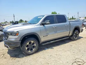 RAM 1500 5.7L 8 2020