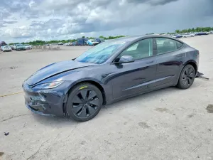 Tesla Model 3 2025