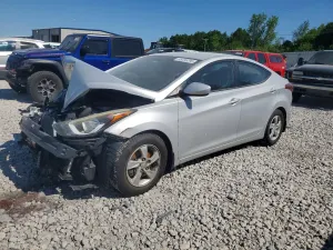 Hyundai Elantra 1.8L 4 2015